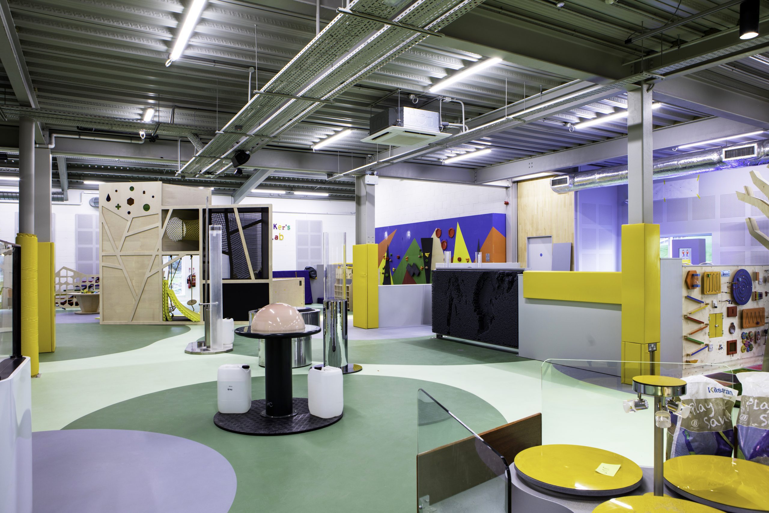 Explorium Fit-Out of Explorium